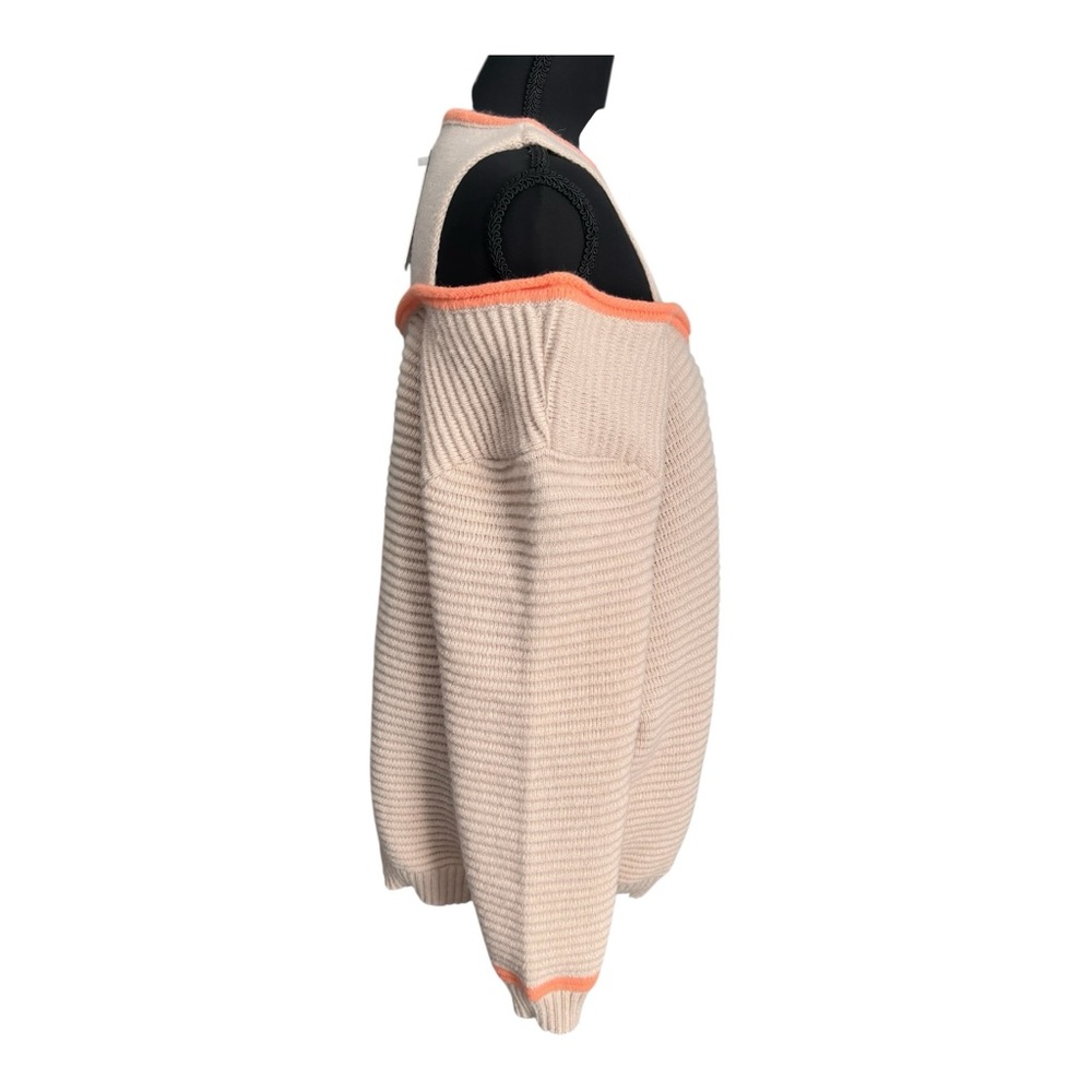 FATE Cold Shoulder Ribbed‎ Cream & Orange Knit Sweater Coral Trim Size M NWT - Picture 3 of 13